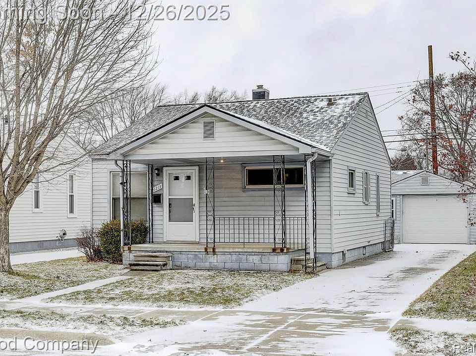 1st image of 1213 E Rowland Ave
