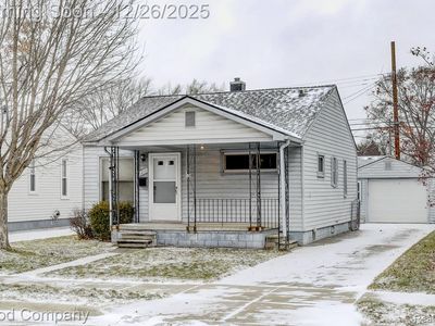 1213 E Rowland Ave, Madison Heights, MI, 48071
