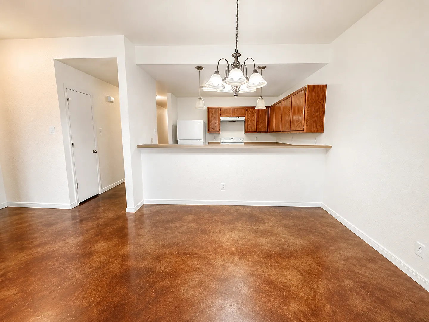 3800 John Chisholm Lp — Photo 4