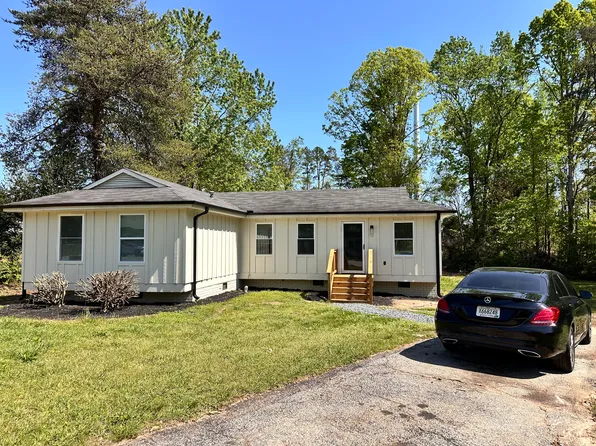 711 Old Farm Rd, Moore, SC 29369