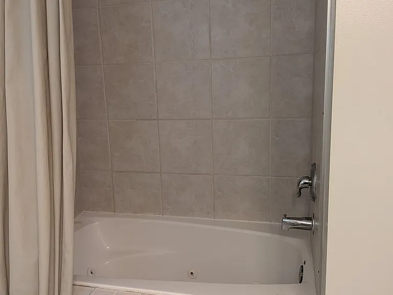 5102 Hatteras Dr — Photo 12
