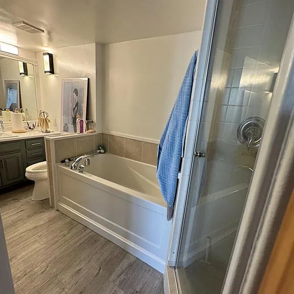 111 Riverside Dr E #1105 — Photo 13