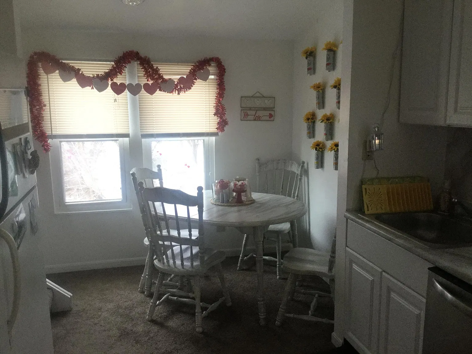 2207 Victor St — Photo 2