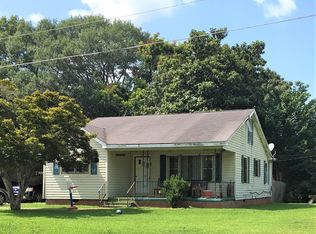 332 Mayhew St, Grenada, MS 38901