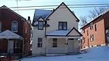 2nd image of 838 McLaran Ave