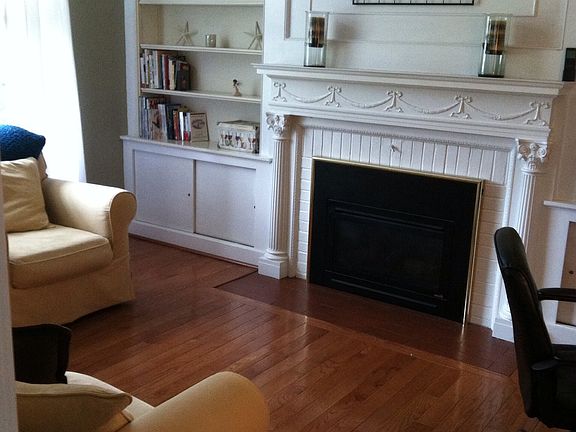 5th image of 1060 W Water St