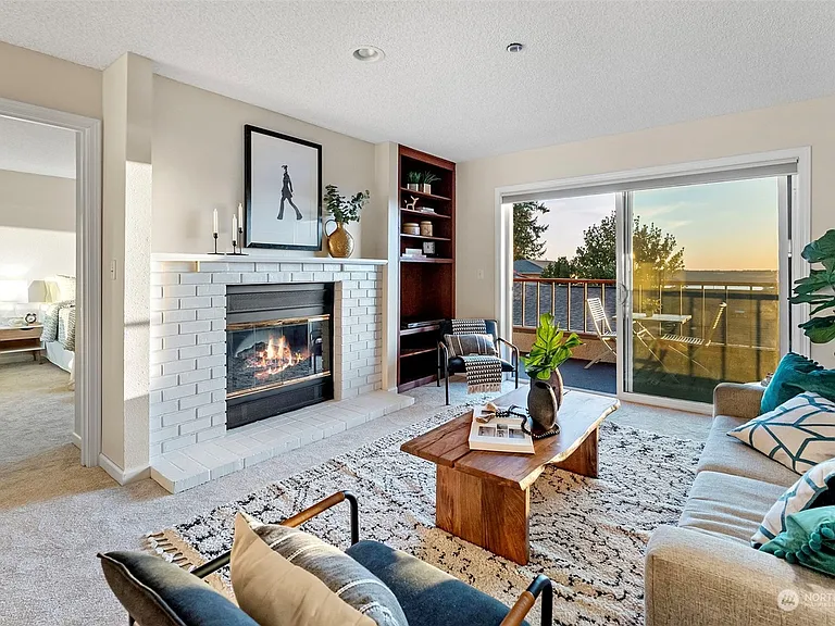 1902 Bridgeport Way W #104 — Photo 7
