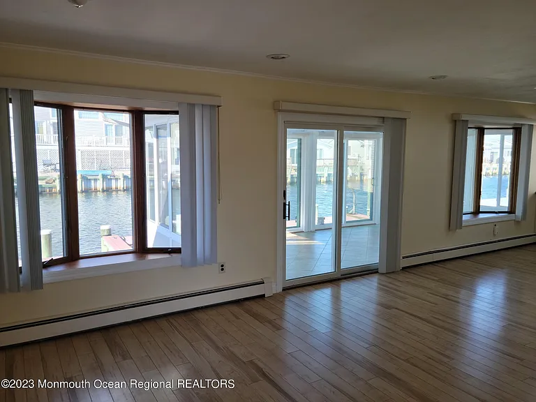 805 Forepeak Dr — Photo 5