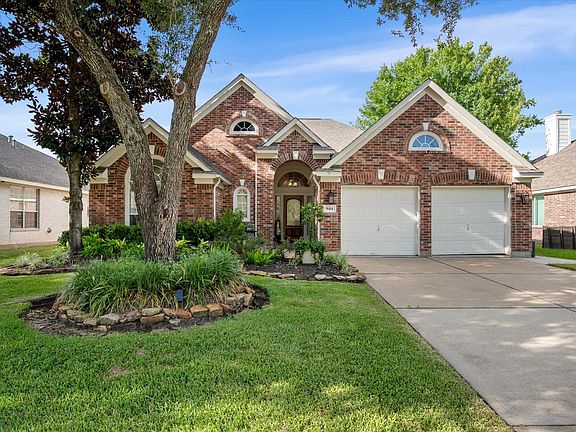 3rd image of 9414 Skipping Stone Ln