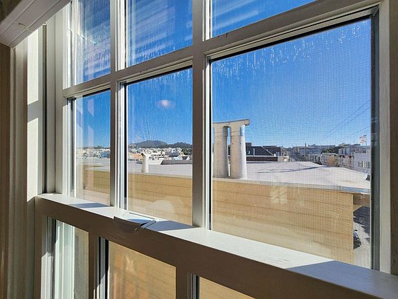 5th image of 510 26th Ave APT 301