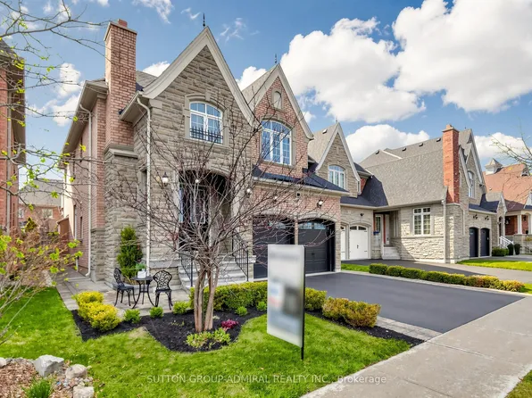 32 Nicort Rd, King, ON L7B 0B6
