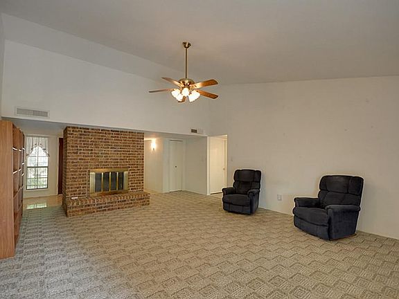 Nice big living area with a fireplace