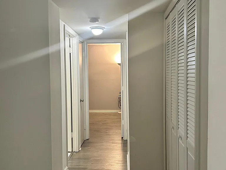 644 Newbridge Ct — Photo 10