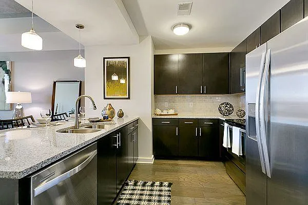 Victory Place Apartments — Photo 15