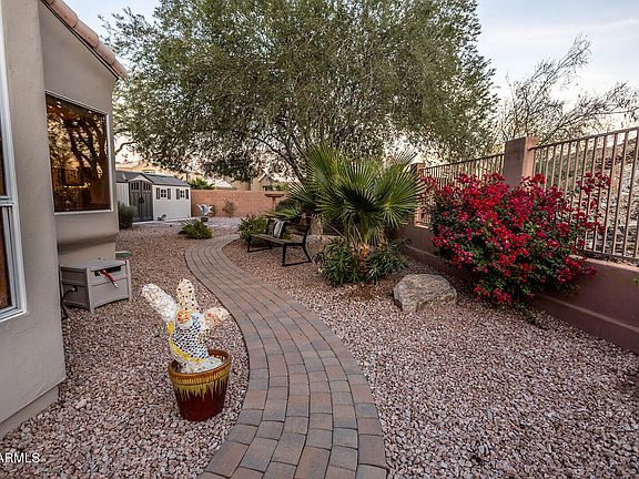 4th image of 741 E MOUNTAIN SAGE Drive