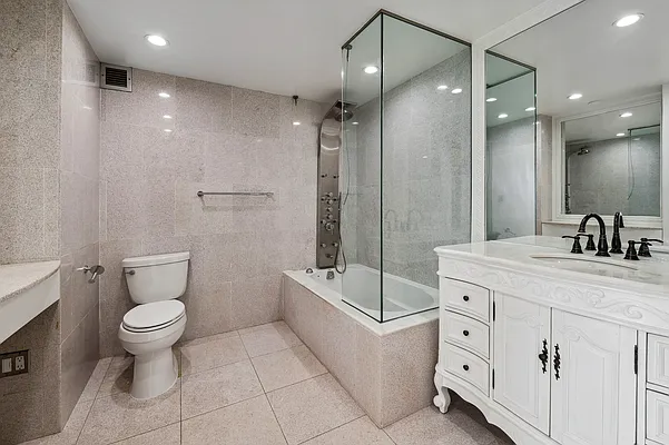 Rented by Corcoran | media 15