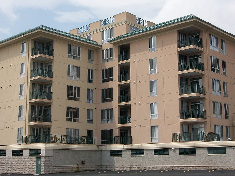 1st image of 196 S Grant Avenue #604