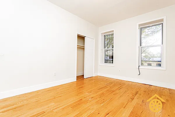 Rented by Reubel Group LLC | media 7