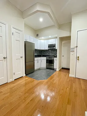 Rented by Highline Residential | media 12