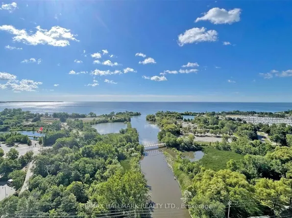 2212 Lake Shore Blvd W, Toronto, ON