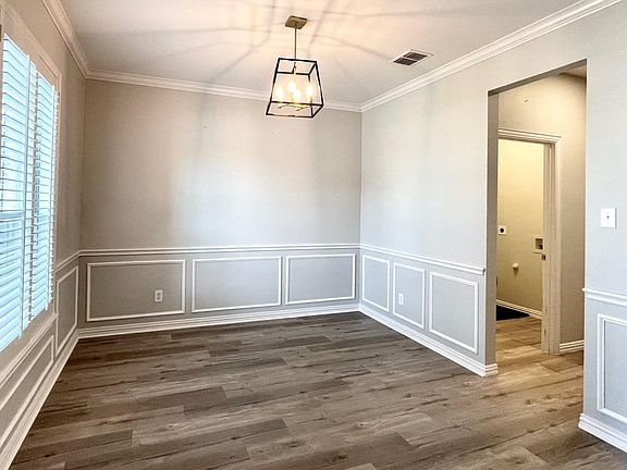 4th image of 9325 Jerico Dr
