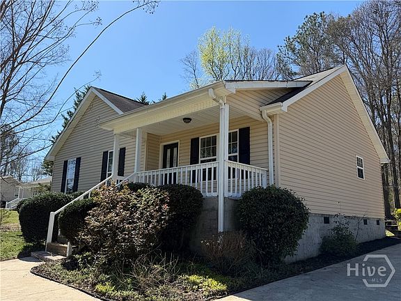 3rd image of 1164 Bert Moorhead Road