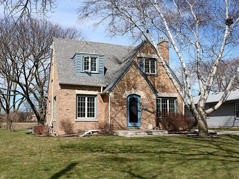 1st image of 9312 W Plainfield Ave