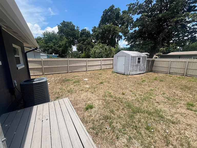 2227 Nottingham Rd — Photo 15