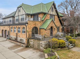 22550 Alexander St, Saint Clair Shores, MI 48081