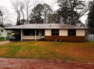 617 N Park Dr, Jackson, MS 39206