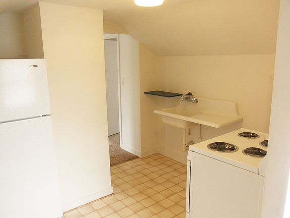 3rd image of 1115 S 8th Ave #1/2