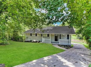 2370 Tiffany Cir, Decatur, GA 30035