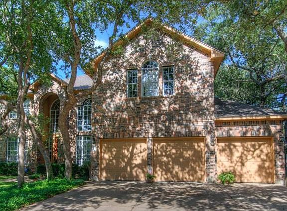 2nd image of 17104 Crescent Heights Trl