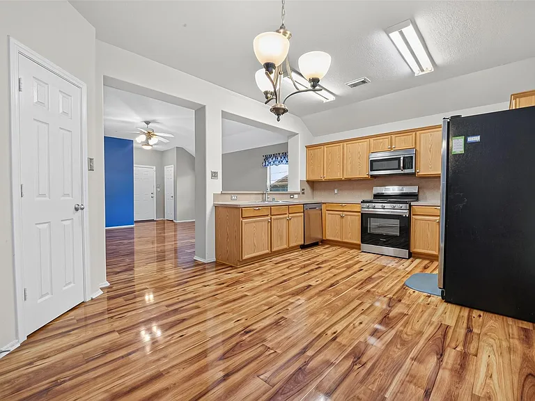 13022 Cherton Ct — Photo 21