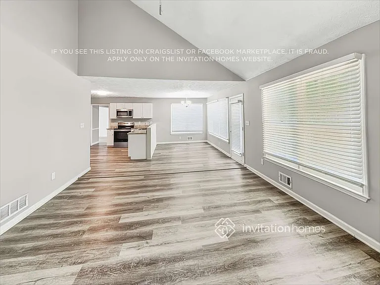 3386 Woodlaurel Dr — Photo 8