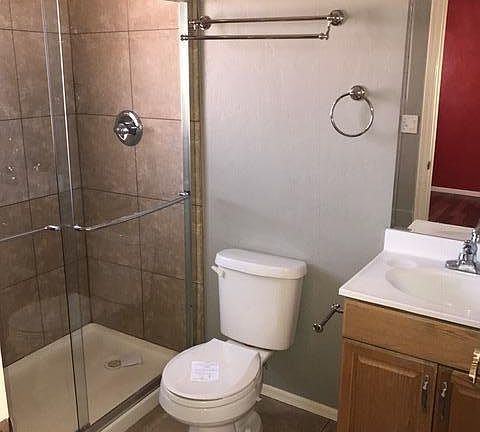 4th image of 5655 E 35th St