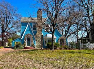 921 N 4th St, Ponca City, OK 74601