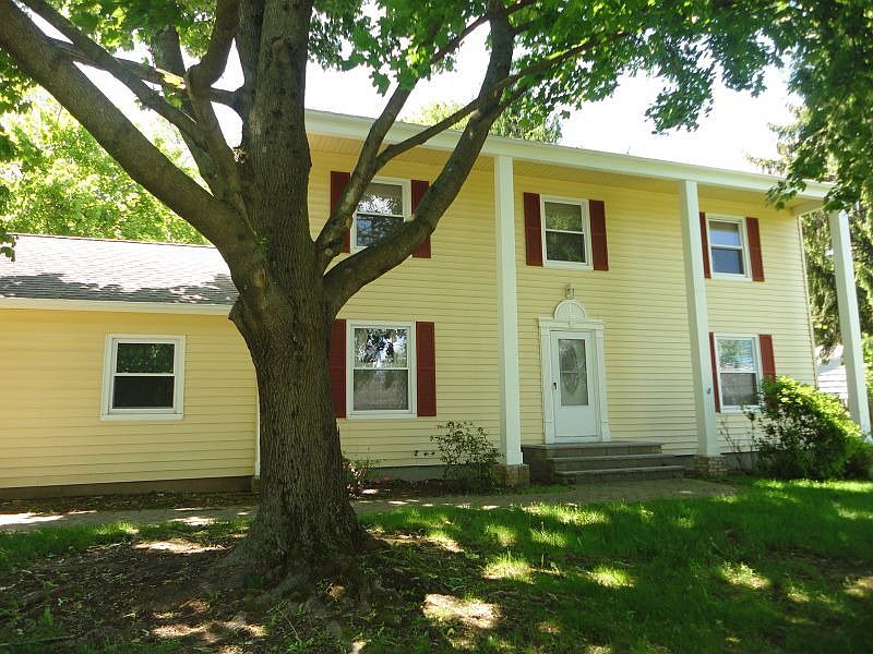 4 Cedar Ln, Succasunna, NJ 07876 Zillow