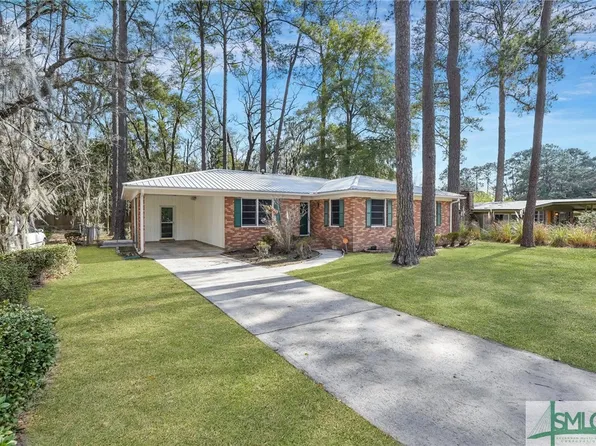 811 Dyches Drive, Savannah, GA 31406