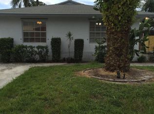 9108 W Highland Pines Blvd, Palm Beach Gardens, FL 33418