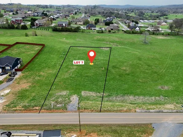7 Temple Rd, Seymour, TN 37865