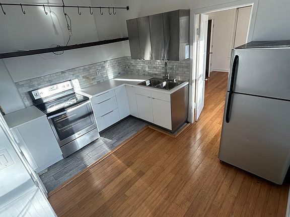 3rd image of 247 E Broadway #D