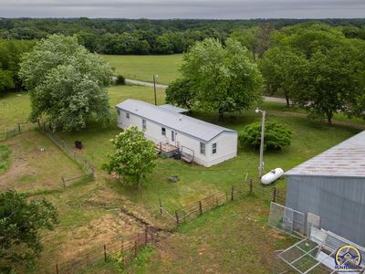 24033 S Valencia Rd, Osage City, KS, 66523