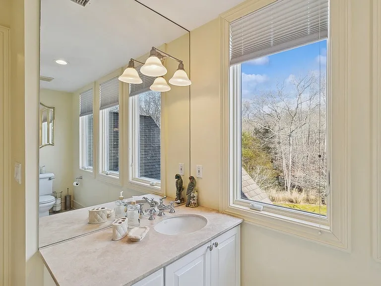 2296 Deerfield Rd — Photo 31