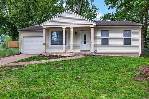 2325 Sundance Dr Photo 1