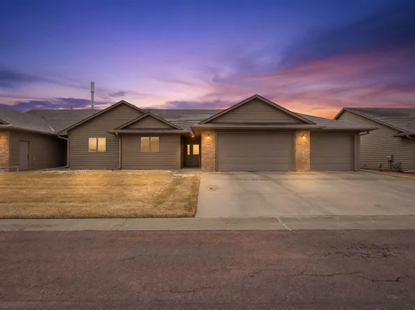 4505 E Kearney Pl, Sioux Falls, SD 57110