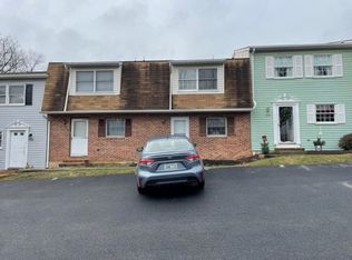 576 Valley St, Enola, PA 17025