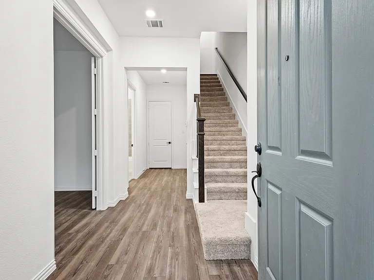 7521 Laburnam Rd — Photo 11