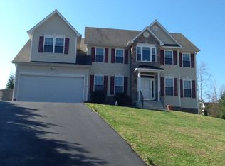 2909 Queensberry Dr, Huntingtown, MD 20639