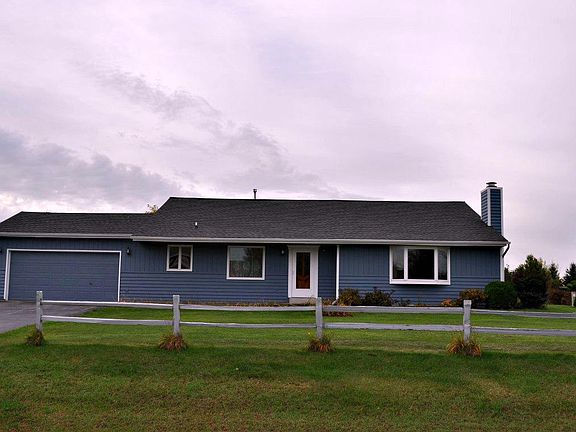 2nd image of 135 Cortland Ln
